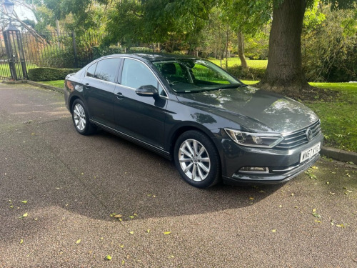 Volkswagen Passat  1.6 SE BUSINESS TDI BLUEMOTION TECH DSG 4d 119 BHP