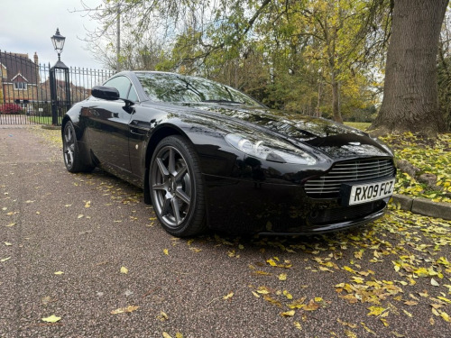 Aston Martin Vantage  4.3 V8 Coupe 2dr Petrol Manual Euro 4 (380 bhp) 