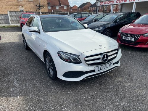 Mercedes-Benz E-Class  E  E SE PREMIUM 