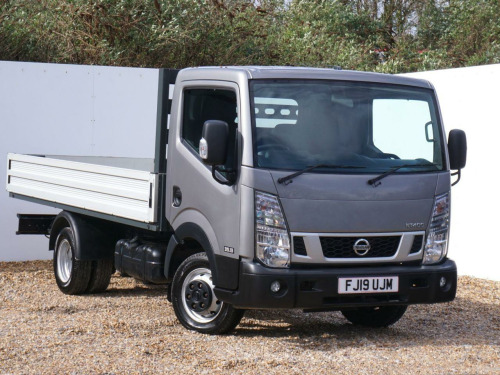 Nissan NT400 Cabstar  3.0 dCi 35.13 Dropside Diesel Manual L3 Euro 6 2dr - Just 87,917 Miles from