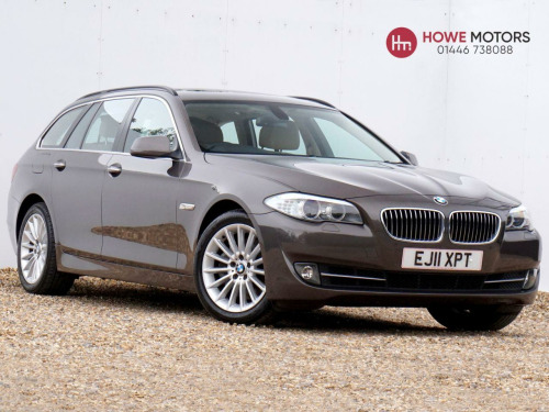 BMW 5 Series  3.0 535i SE Touring Petrol Steptronic 5dr - Just 54,201 Miles from New / 1 