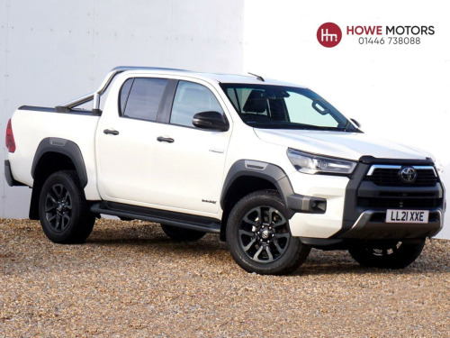 Toyota Hi-Lux  2.8 D-4D Invincible X Pickup Double Cab Diesel Auto 4WD Euro 6 (s/s) 4dr - 