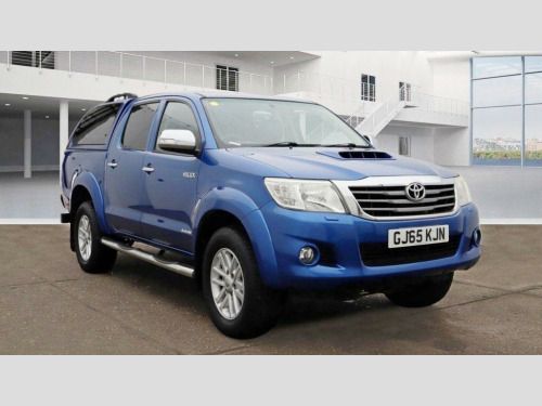 Toyota Hi-Lux  3.0 D-4D Invincible Pickup Double Cab Diesel Auto 4WD 4dr - Just 67,562 Mil