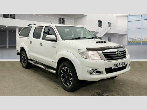 Toyota Hi-Lux  3.0 D-4D Invincible Pickup Double Cab Diesel Auto 4WD 4dr - Just 68,872 Mil