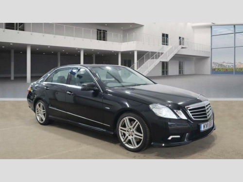 Mercedes-Benz E-Class E350 3.0 E350 CDI V6 BlueEfficiency Sport Saloon 4dr Diesel G-Tronic - Just 48,5