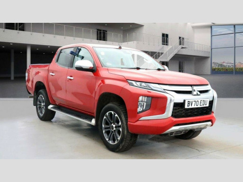 Mitsubishi L200  2.2 DI-D DC Barbarian Pickup Double Cab Diesel Manual 4WD Euro 6 (s/s) 4dr 