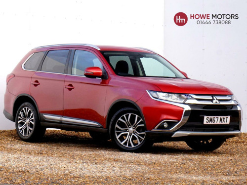 Mitsubishi Outlander  2.2 DI-D 3 SUV 7 Seats 5dr Diesel Manual 4WD Euro 6 (s/s) 5dr - Just 41,059