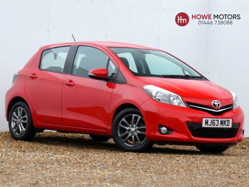 Toyota Yaris  1.33 Dual VVT-i Icon Plus Hatchback Petrol Manual 5dr - 52,891 Miles / Same 
