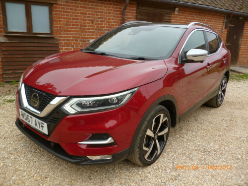 Nissan Qashqai  1.6 dCi Tekna+ XTRON Euro 6 (s/s) 5dr