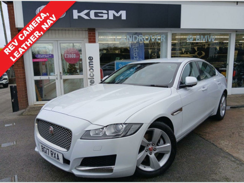 Jaguar XF  2.0d Portfolio Saloon 4dr Diesel Auto Euro 6 (s/s) (180 ps)