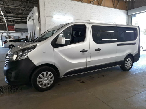 Vauxhall Vivaro  1.6 CDTi 2900 Combi Van Double Cab 5dr Diesel Manual L2 H1 Euro 6 (s/s) (9 