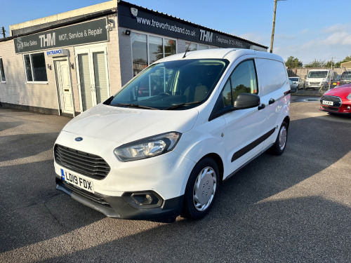 Ford Transit Courier  1.5 TDCi Trend Van 6 SPEED **PLUS VAT**