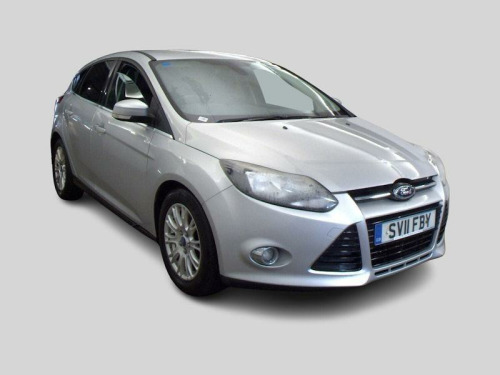 Ford Focus  1.6T EcoBoost Titanium Euro 5 (s/s) 5dr