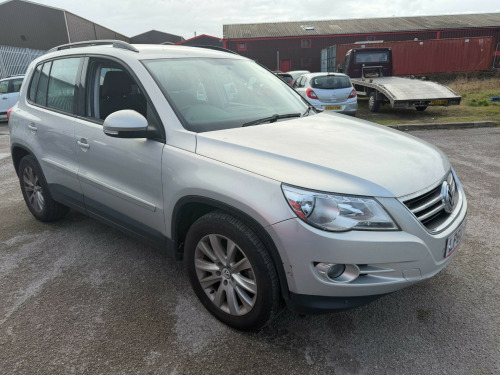 Volkswagen Tiguan  2.0 TDI Escape 4WD Euro 5 5dr 