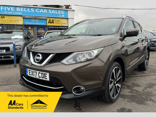 Nissan Qashqai  1.6 DIG-T Tekna 2WD Euro 6 (s/s) 5dr