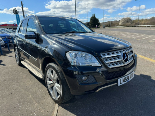 Mercedes-Benz M-Class ML300 3.0 ML300 CDI V6 BlueEfficiency Sport Tiptronic 4WD Euro 4 5dr