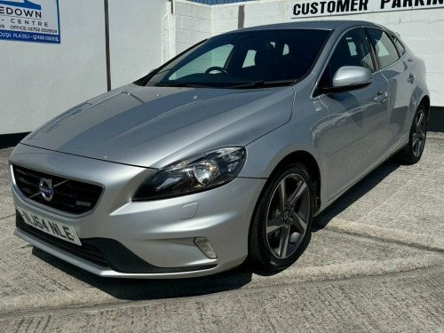 Volvo V40  2.0 D4 R-Design Nav Euro 6 (s/s) 5dr