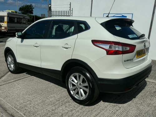 Nissan Qashqai  1.5 dCi Acenta 2WD Euro 6 (s/s) 5dr