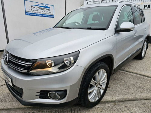 Volkswagen Tiguan  2.0 TDI BlueMotion Tech Sport 4WD Euro 5 (s/s) 5dr