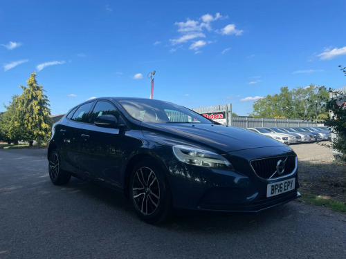 Volvo V40  2.0 D2 Momentum Euro 6 (s/s) 5dr