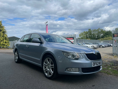 Skoda Superb  2.0 TDI Elegance DSG Euro 5 5dr