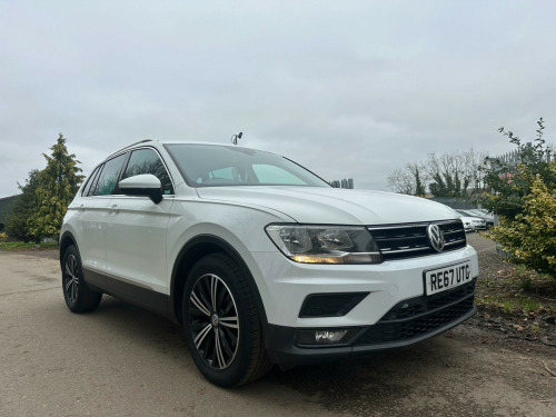 Volkswagen Tiguan  2.0 TDI SE Navigation Euro 6 (s/s) 5dr