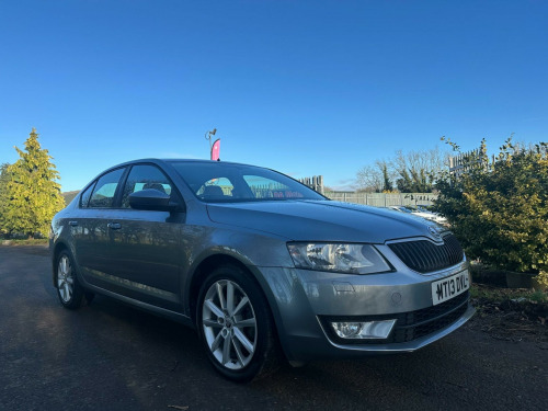 Skoda Octavia  2.0 TDI Elegance Euro 5 (s/s) 5dr