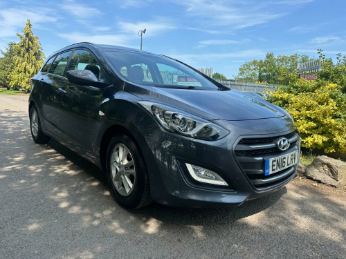 Hyundai i30  1.6 CRDi Blue Drive SE Tourer Euro 6 (s/s) 5dr