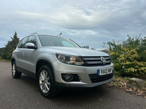 Volkswagen Tiguan  2.0 TDI BlueMotion Tech SE DSG 4WD Euro 5 (s/s) 5dr 