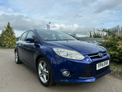 Ford Focus  1.6 TDCi Titanium X Euro 5 (s/s) 5dr 