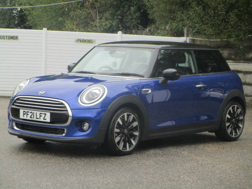 MINI Hatch  1.5 Cooper Exclusive Steptronic Euro 6 (s/s) 3dr