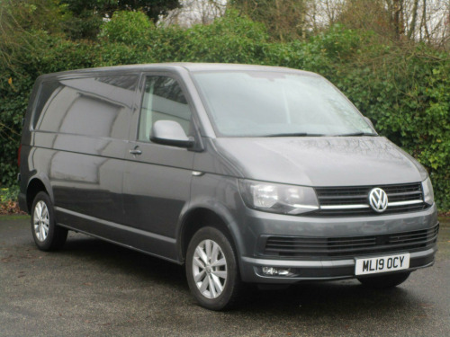 Volkswagen Transporter  2.0 TDI T30 BlueMotion Tech Highline FWD LWB Euro 6 (s/s) 5dr