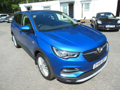 Vauxhall Grandland X  1.6 Turbo D BlueInjection Tech Line Nav Euro 6 (s/s) 5dr