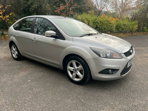 Ford Focus  1.6 Zetec 5dr