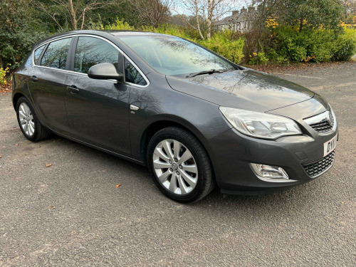 Vauxhall Astra  2.0 CDTi SE Auto Euro 5 5dr