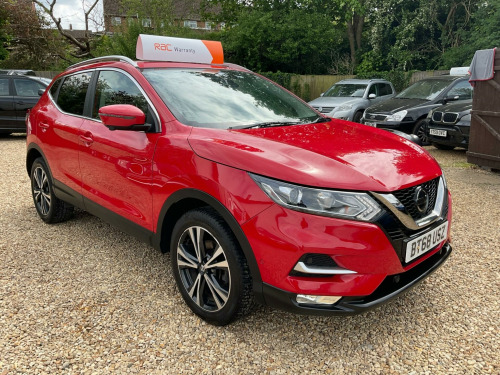 Nissan Qashqai  1.3 DIG-T N-Connecta Euro 6 (s/s) 5dr