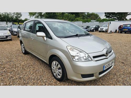 Toyota Corolla 1.8 VVT-i T2
