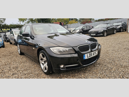 BMW 3 Series  2.0 318d Exclusive Edition
