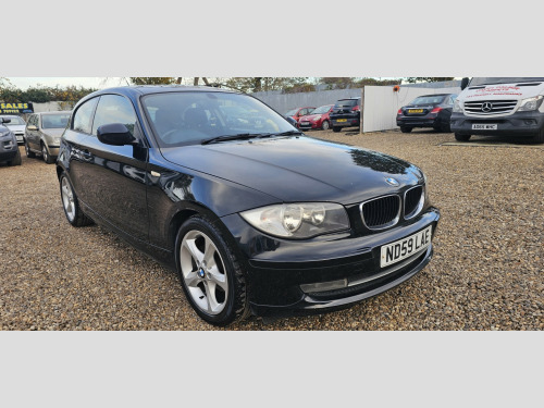 BMW 1 Series  2.0 118d Sport 3 door
