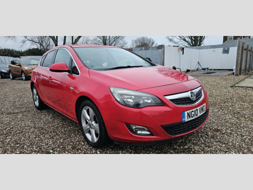 Vauxhall Astra  1.6 16v SRi 