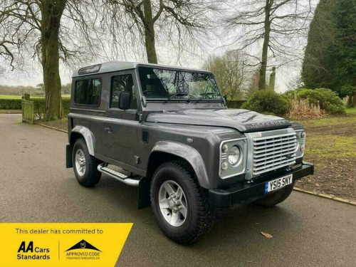 Land Rover Defender  2.2 TDCi XS SUV Double Cab 3dr Diesel Manual 4WD SWB Euro 5 (122 ps)