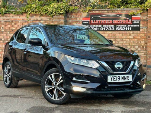 Nissan Qashqai  1.5 dCi N-Connecta Euro 6 (s/s) 5dr