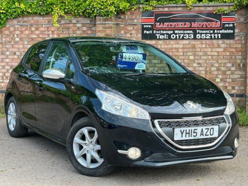 Peugeot 208  1.4 HDi Style Euro 5 5dr