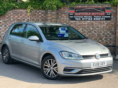 Volkswagen Golf  1.6 TDI SE Nav Euro 6 (s/s) 5dr
