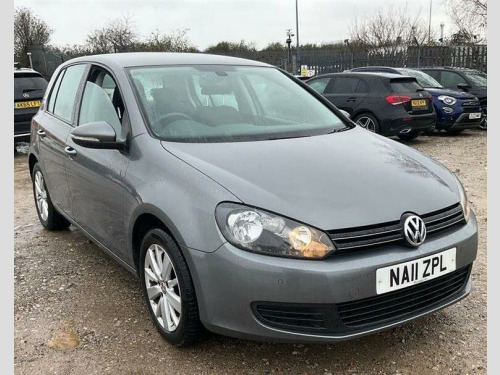 Volkswagen Golf  1.6 TDI Match Euro 5 5dr 