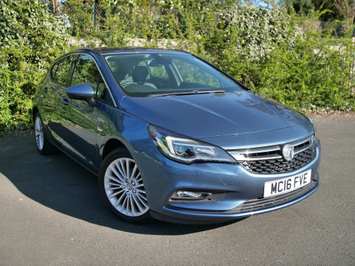 Vauxhall Astra  1.4 i Turbo Elite Nav