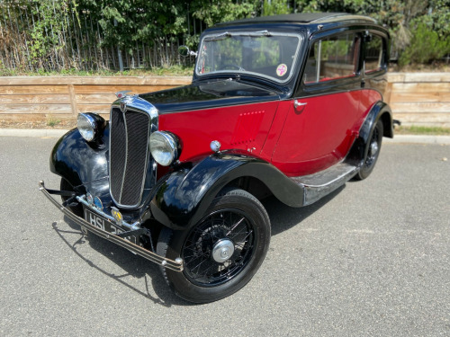 Morris 8  Saloon