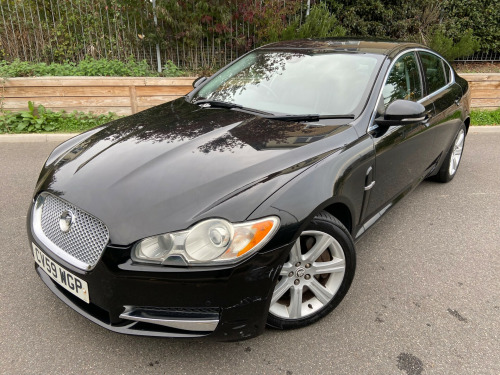 Jaguar XF  3.0d V6 Luxury Saloon 4dr Diesel Auto Euro 5 (240 ps)