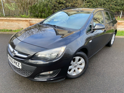 Vauxhall Astra  1.6i Design Sports Tourer 5dr Petrol Manual Euro 6 (115 ps) 