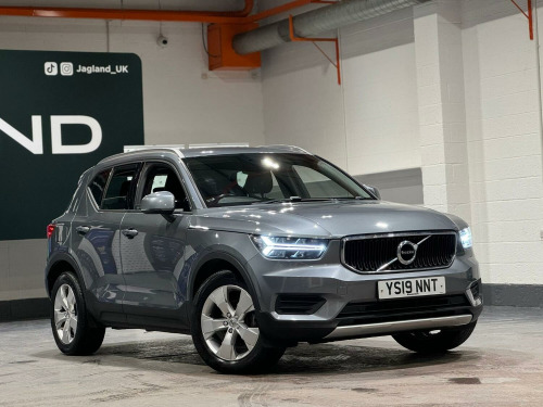 Volvo XC40  2.0 Momentum D4204T16